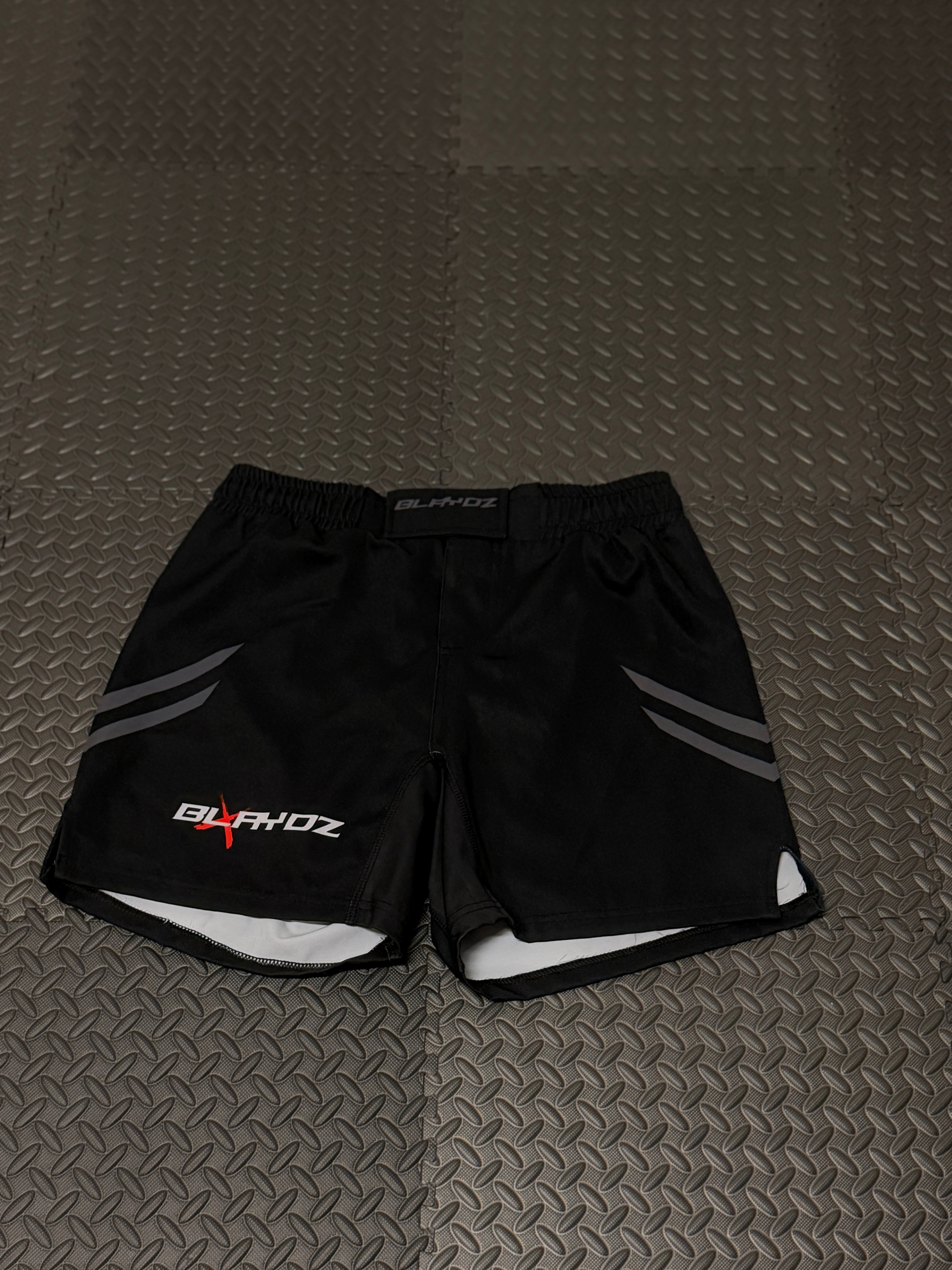 2er Set - Rashguard Shirt & Fightshort Set - Shadow Strike Collection